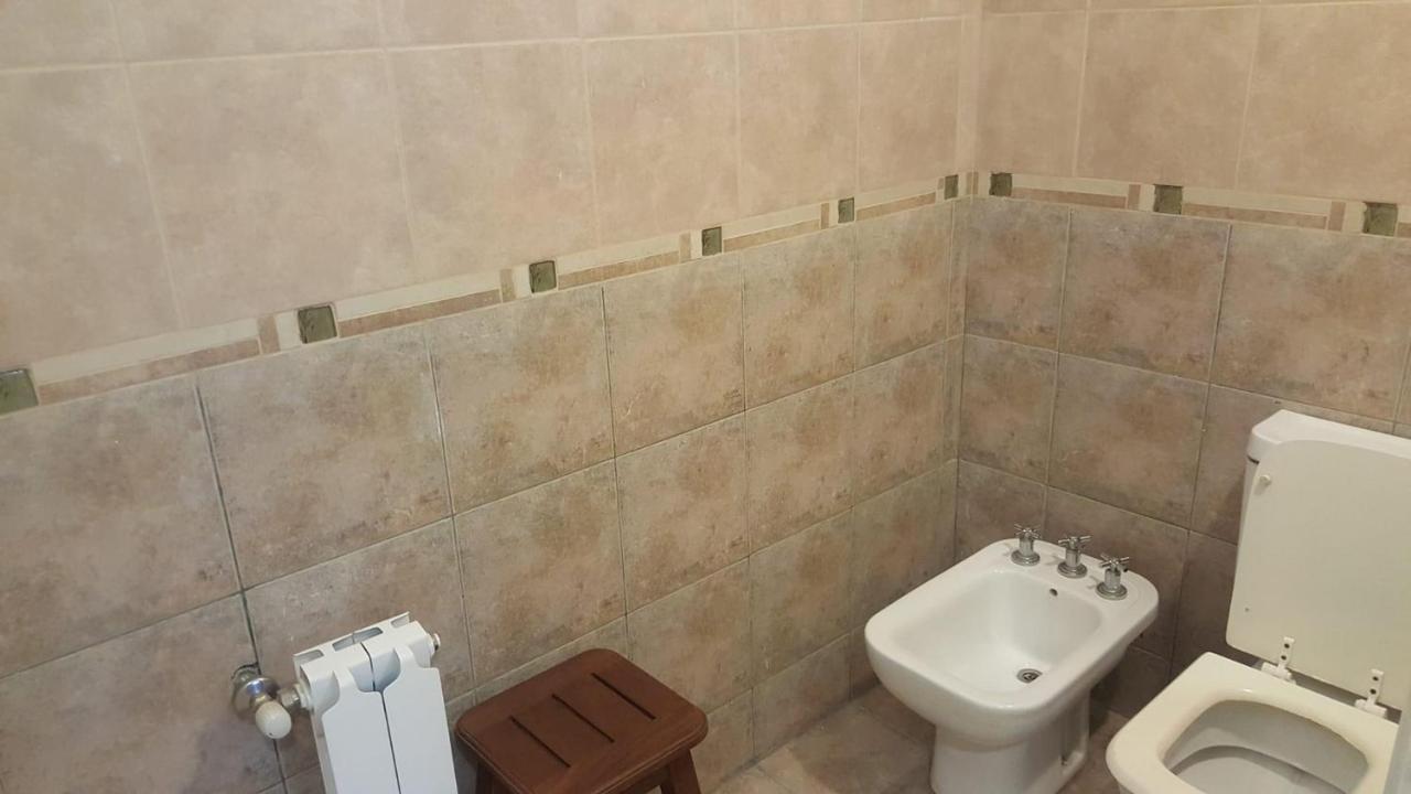 Casa 6 A Malibu 3Km Del Aeropuerto Podes Dejar Tu Auto Villa Allende Exteriör bild