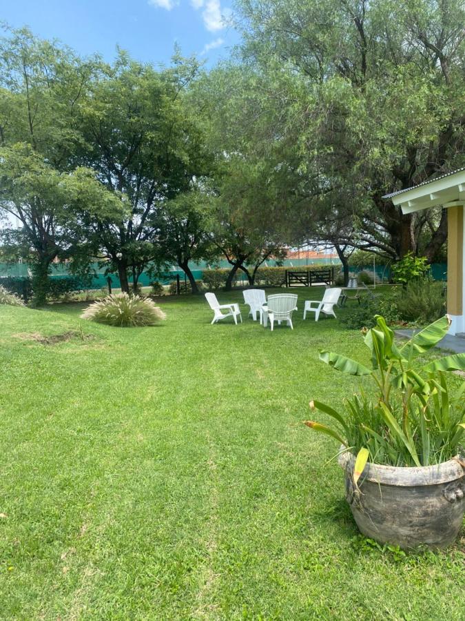 Casa 6 A Malibu 3Km Del Aeropuerto Podes Dejar Tu Auto Villa Allende Exteriör bild