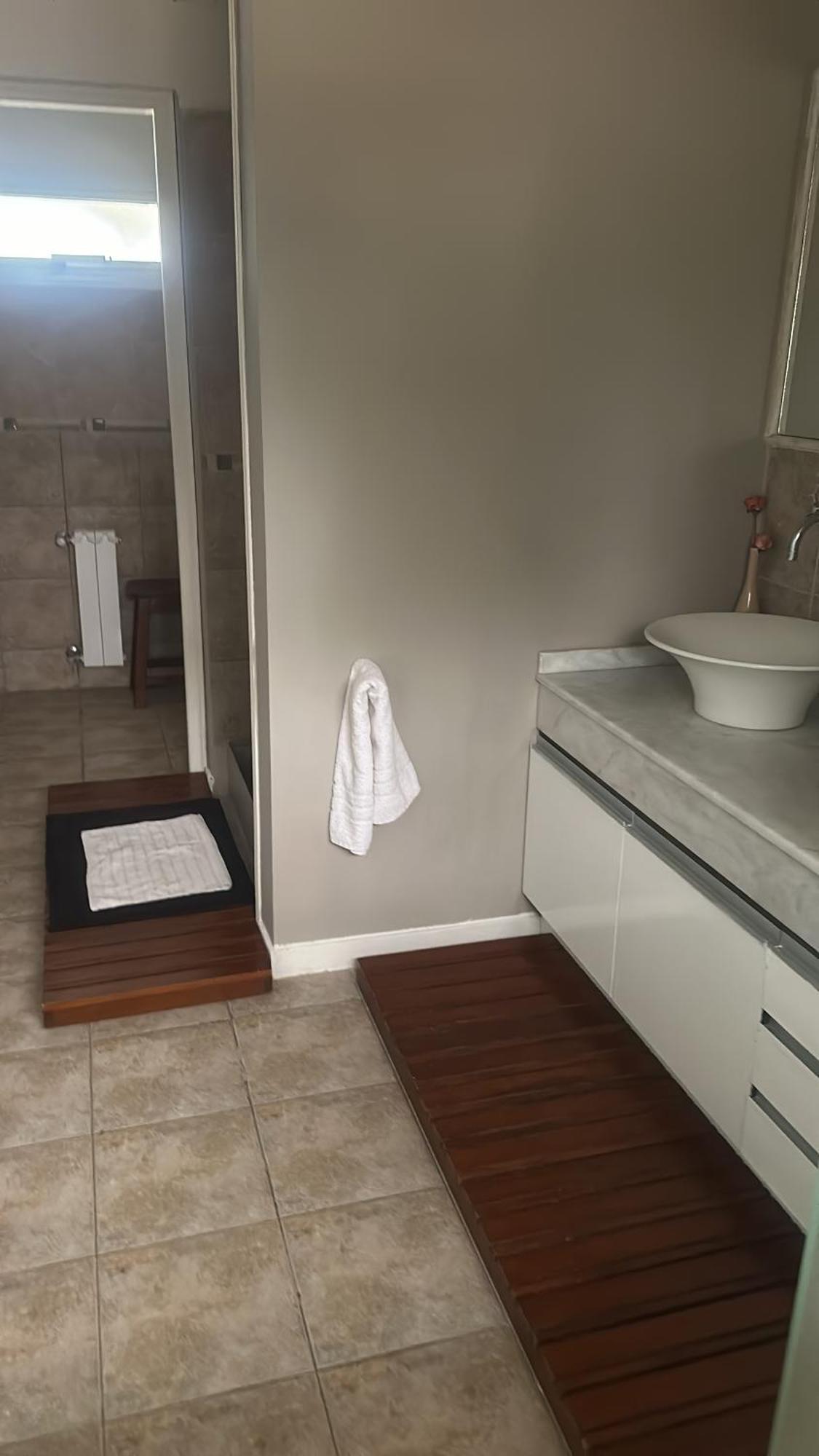 Casa 6 A Malibu 3Km Del Aeropuerto Podes Dejar Tu Auto Villa Allende Exteriör bild
